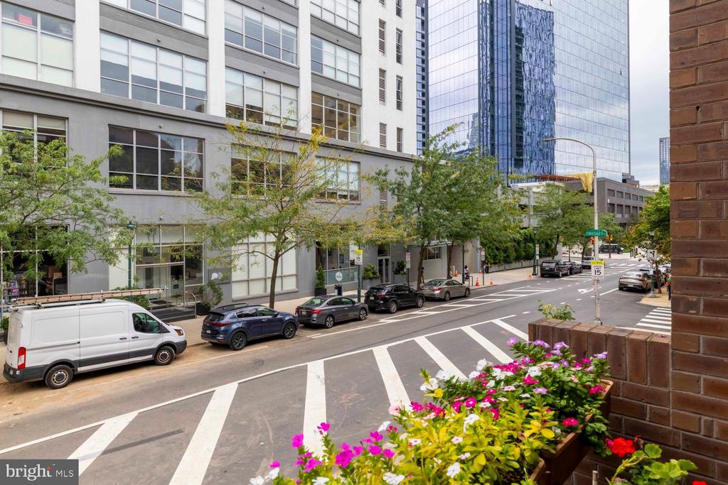 100 N 22ND STREET Unit: 102