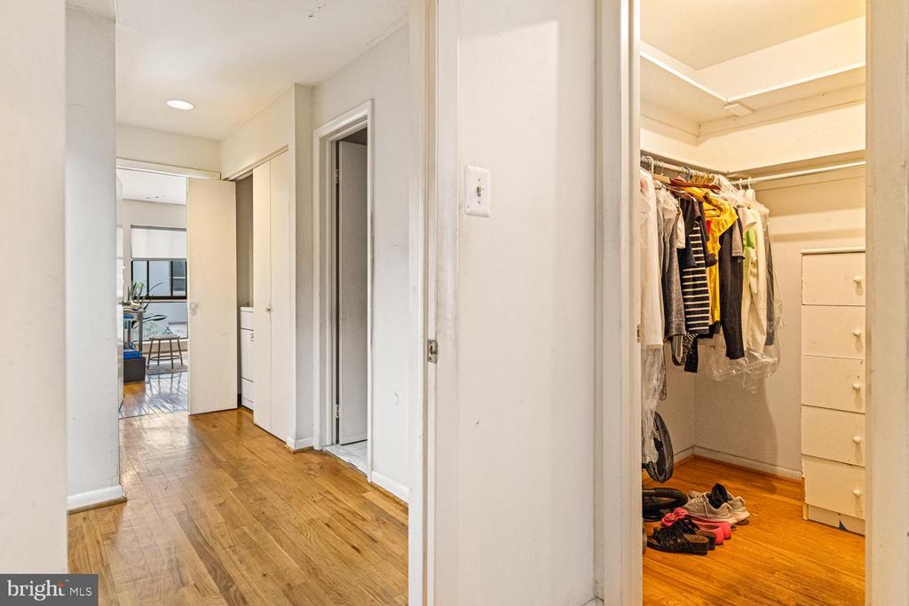 100 N 22ND STREET Unit: 102