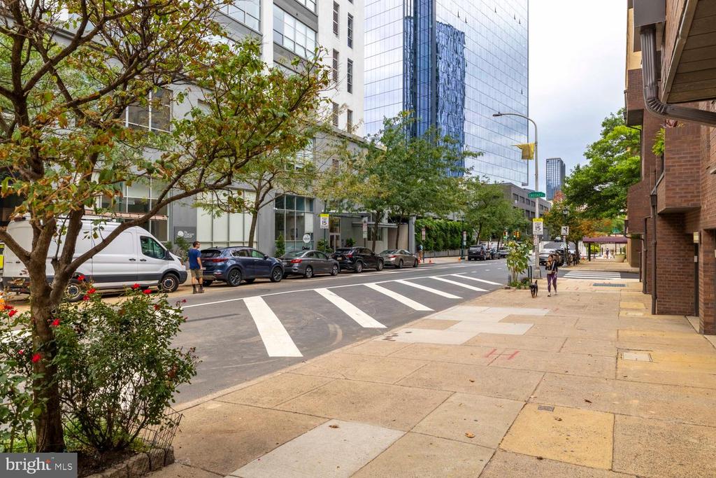 100 N 22ND STREET Unit: 102
