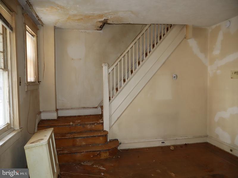 2012 W SPENCER STREET