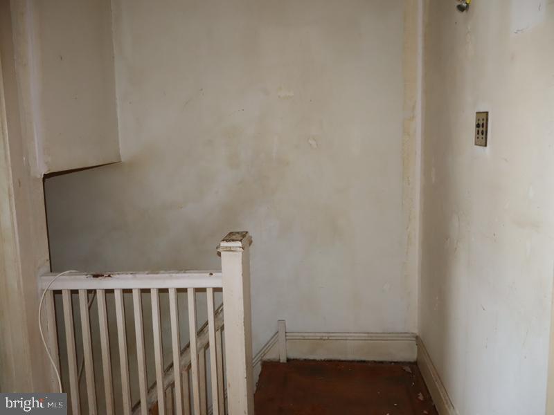 2012 W SPENCER STREET