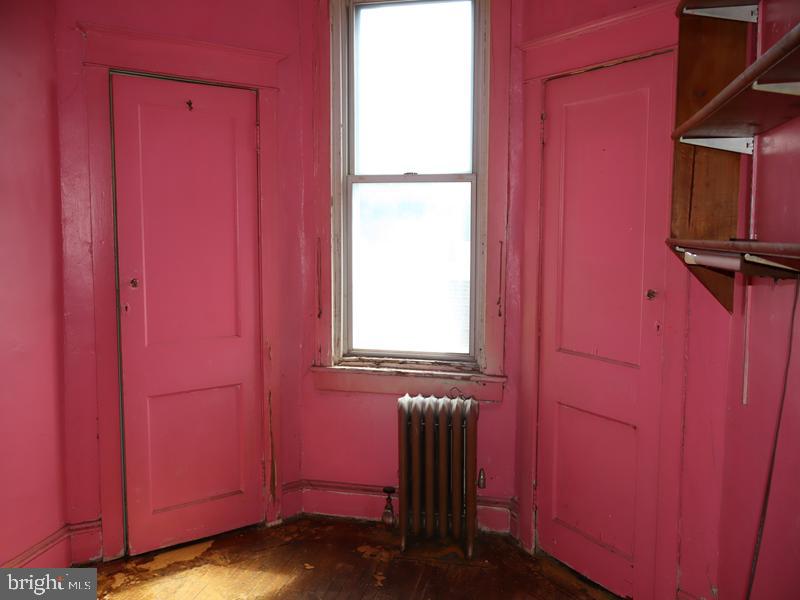 2012 W SPENCER STREET