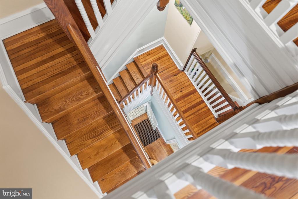 418 W PRICE STREET