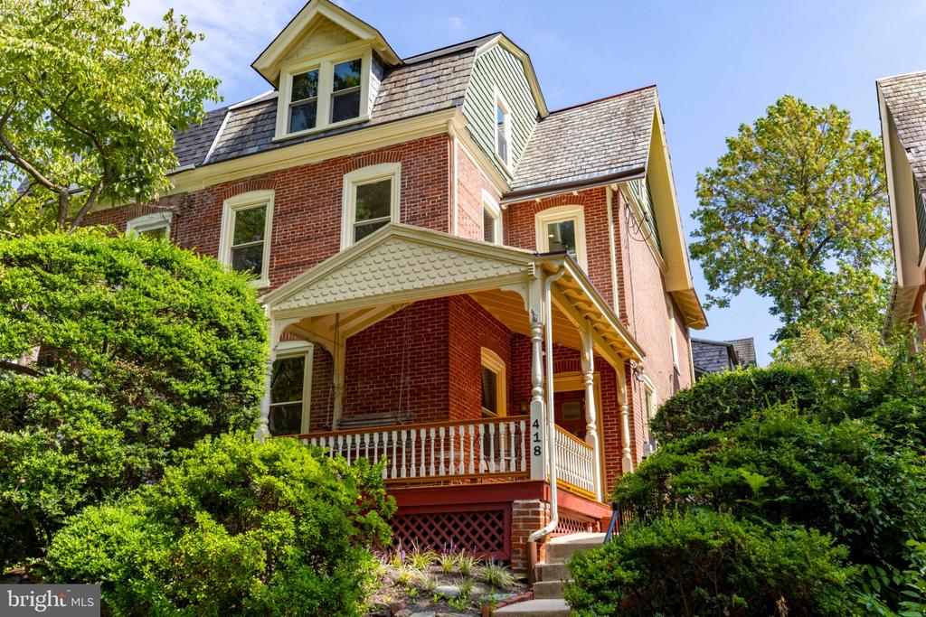 418 W PRICE STREET