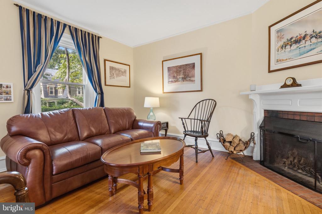 418 W PRICE STREET