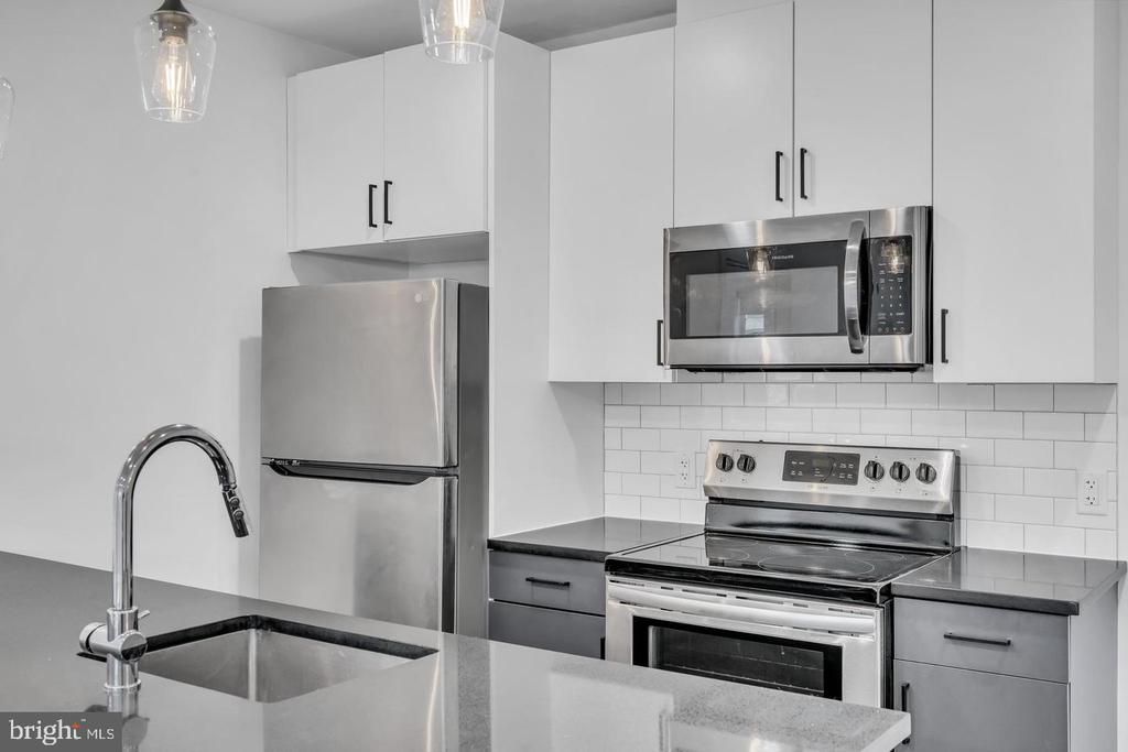 330 CECIL B MOORE AVENUE Unit: 311