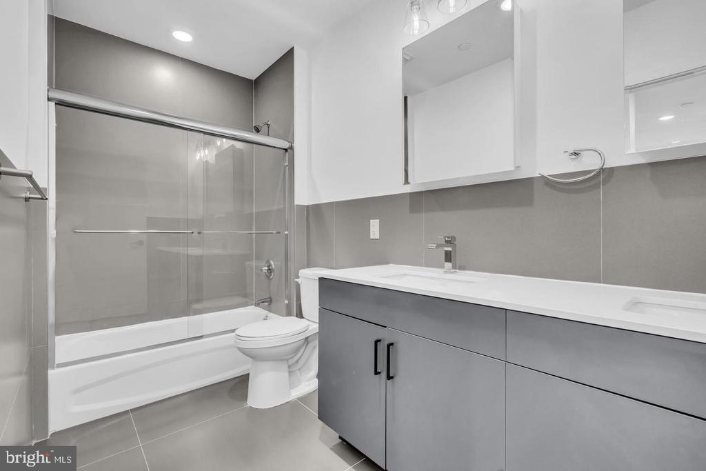 330 CECIL B MOORE AVENUE Unit: 311