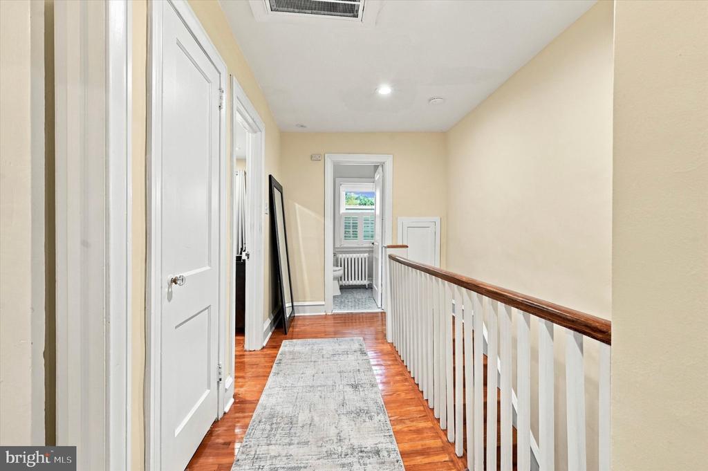 328 GLEN ECHO ROAD