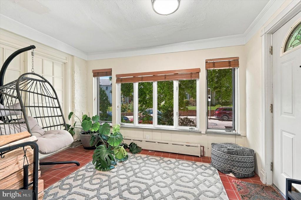 328 GLEN ECHO ROAD