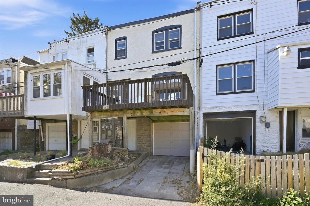 328 GLEN ECHO ROAD