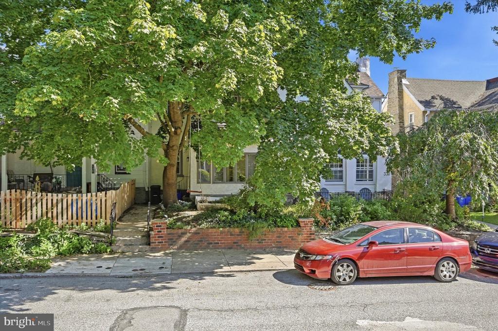 328 GLEN ECHO ROAD