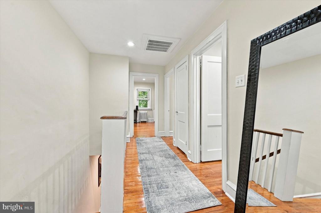 328 GLEN ECHO ROAD