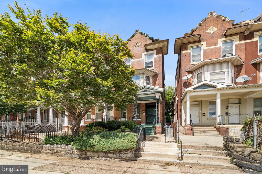 1221 W ALLEGHENY AVENUE