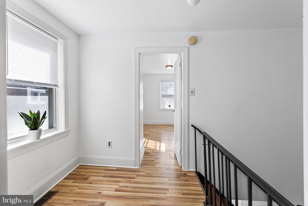 2826 POPLAR STREET Unit: 2R