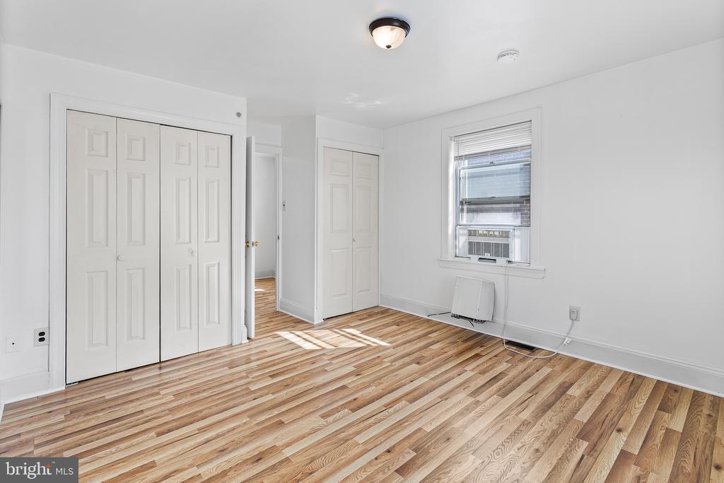 2826 POPLAR STREET Unit: 2R