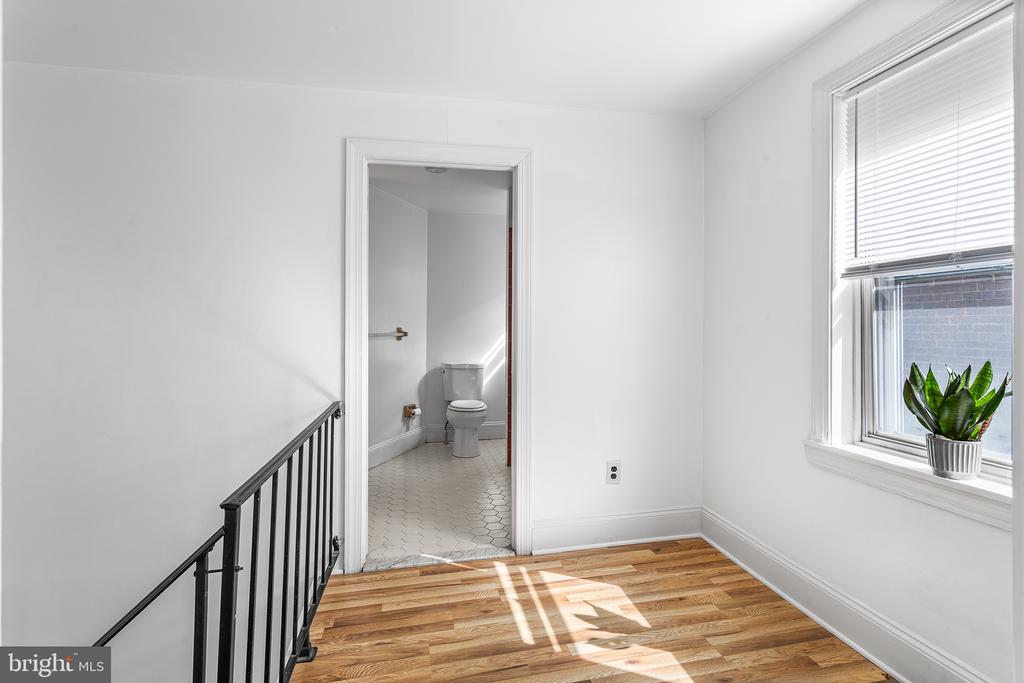 2826 POPLAR STREET Unit: 2R