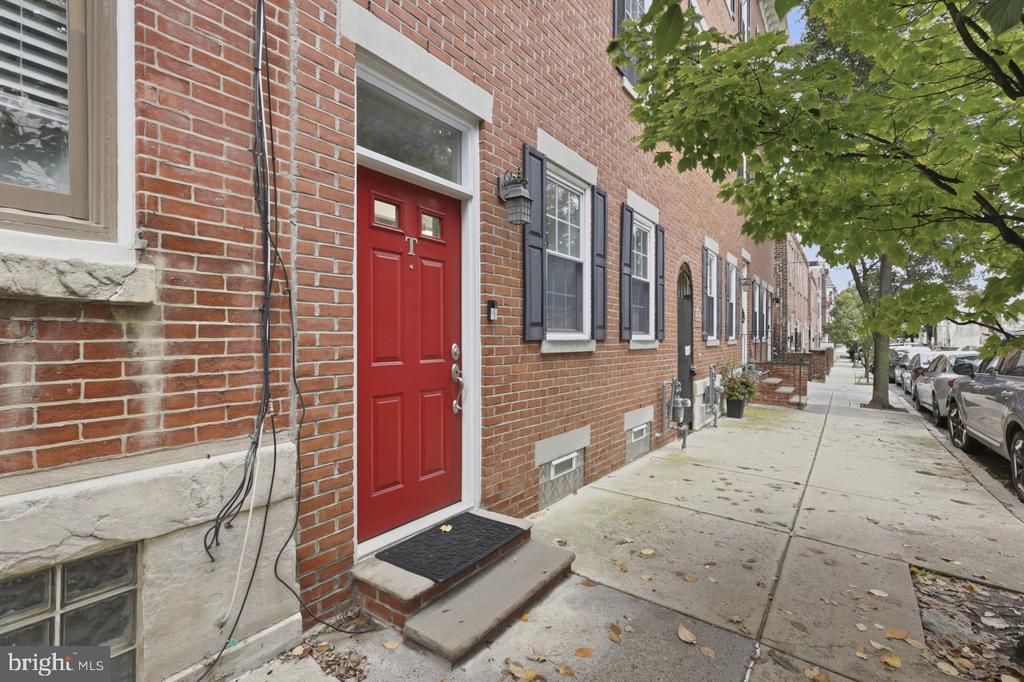 1027 N 4TH STREET