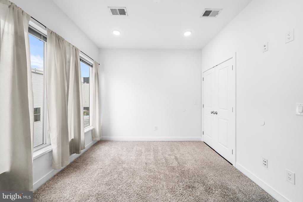 1638 N 2ND STREET Unit: 3