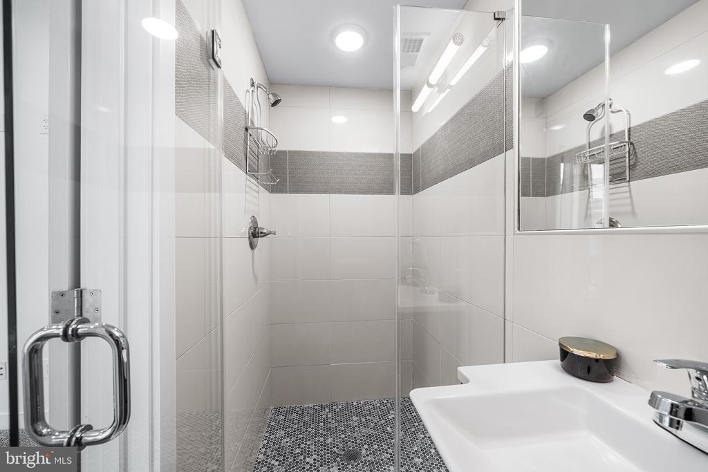 1638 N 2ND STREET Unit: 3
