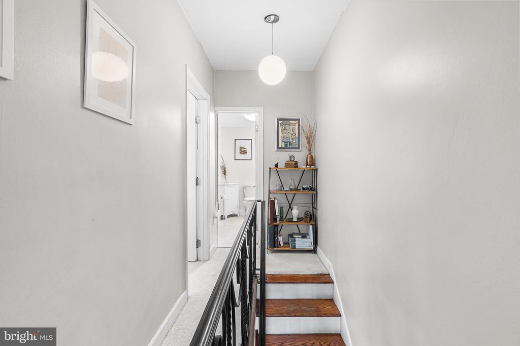 1104 CANTRELL STREET