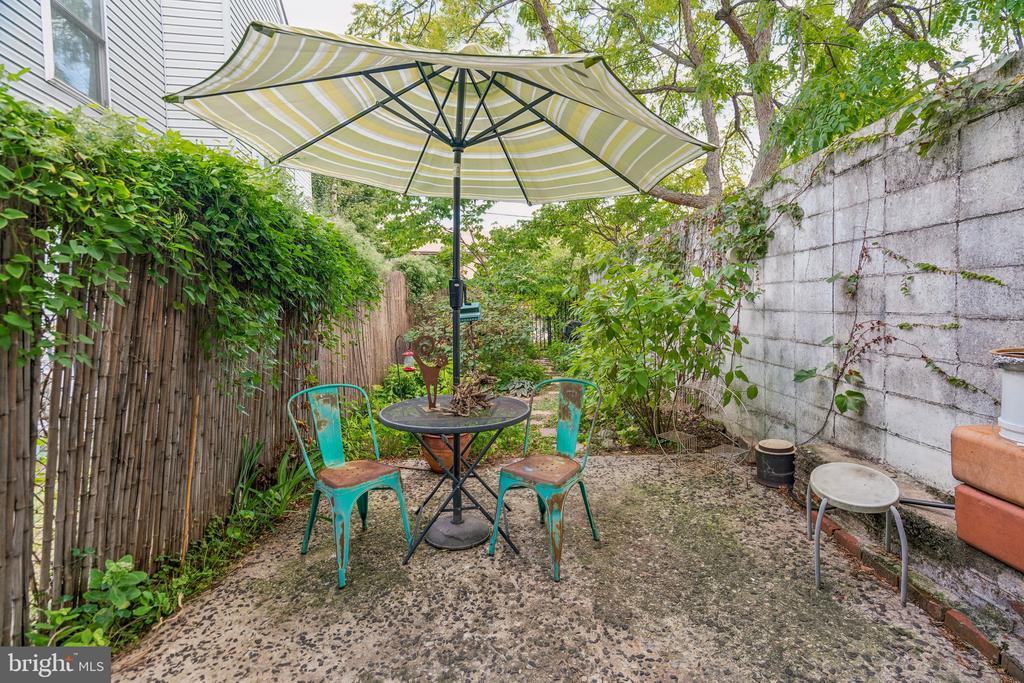 1323 N 4TH STREET