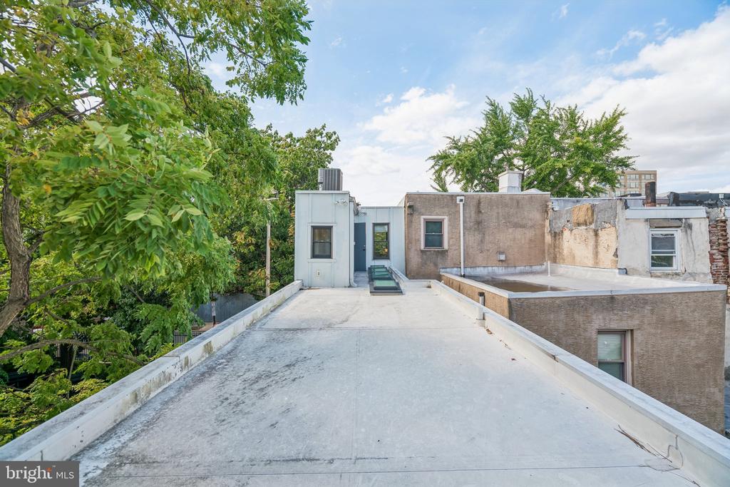 1323 N 4TH STREET