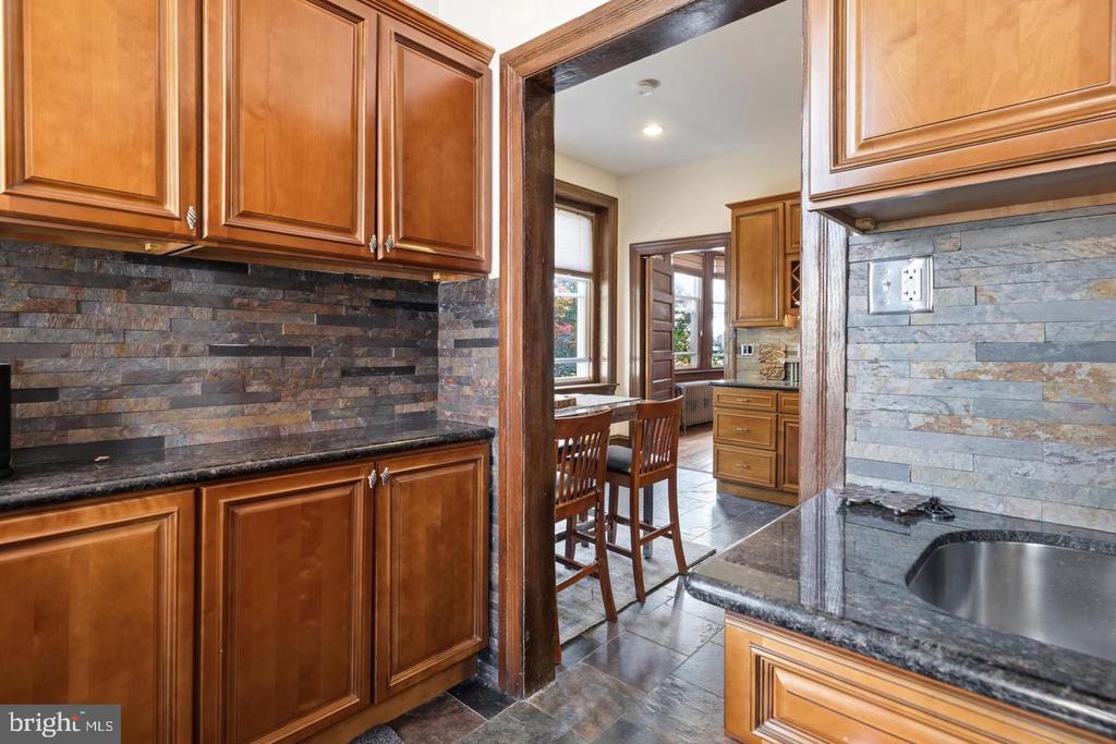 328 N 39TH STREET