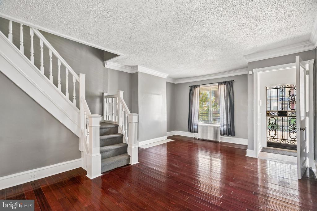 5307 WALNUT STREET