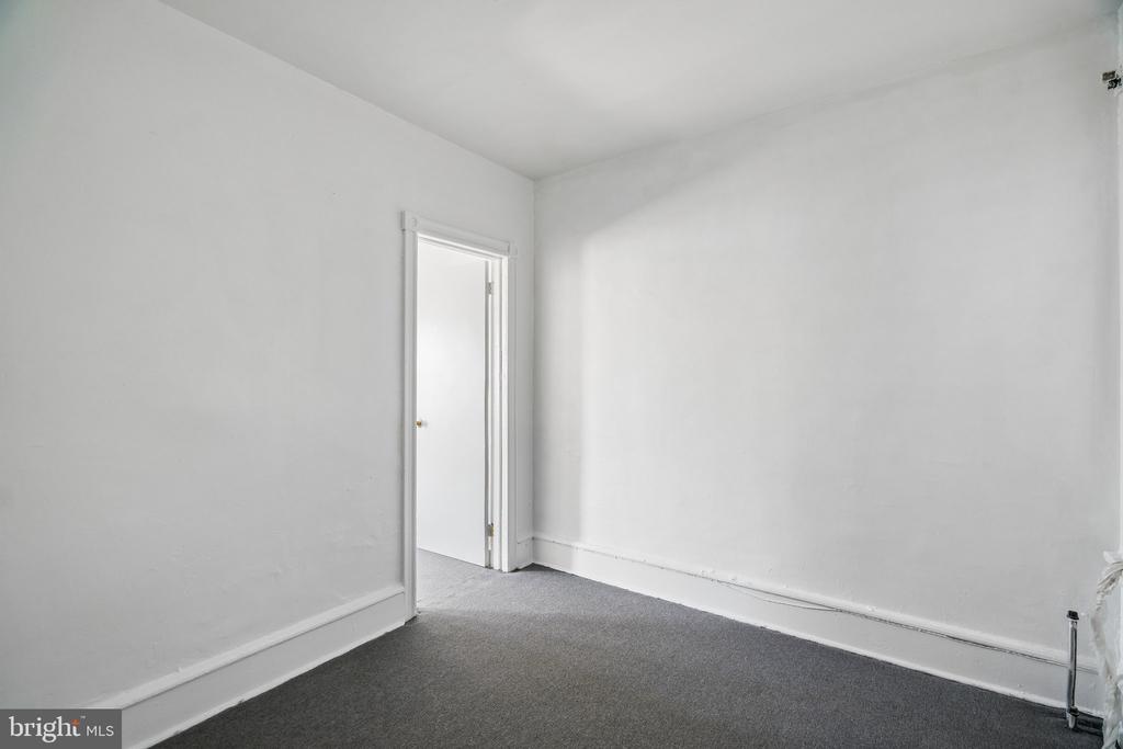 5307 WALNUT STREET