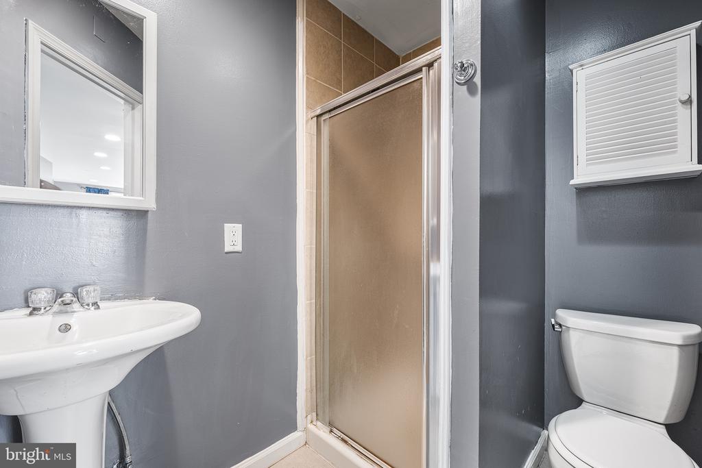 2144 N 18TH STREET Unit: 1