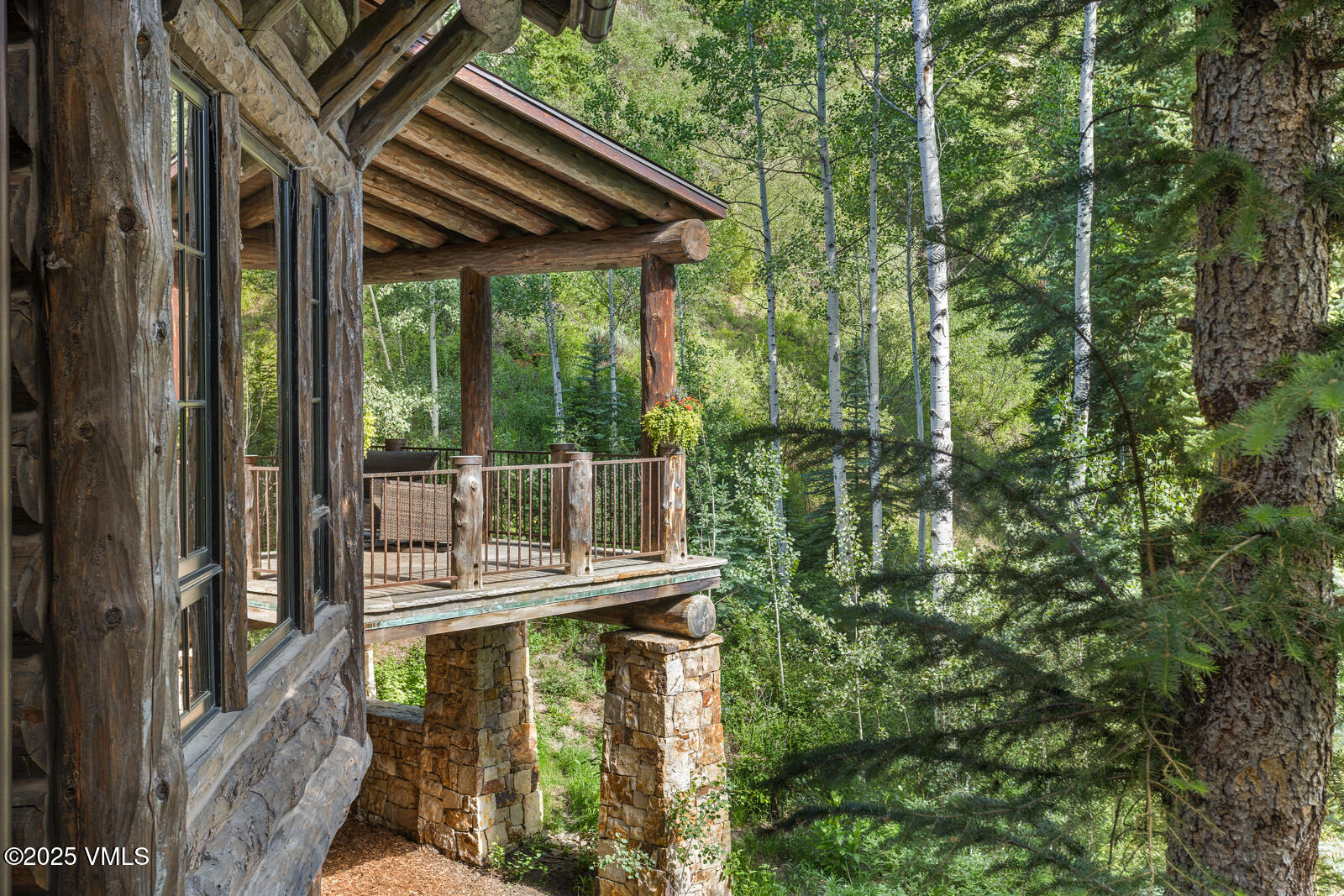 12 Cabin Creek Lane