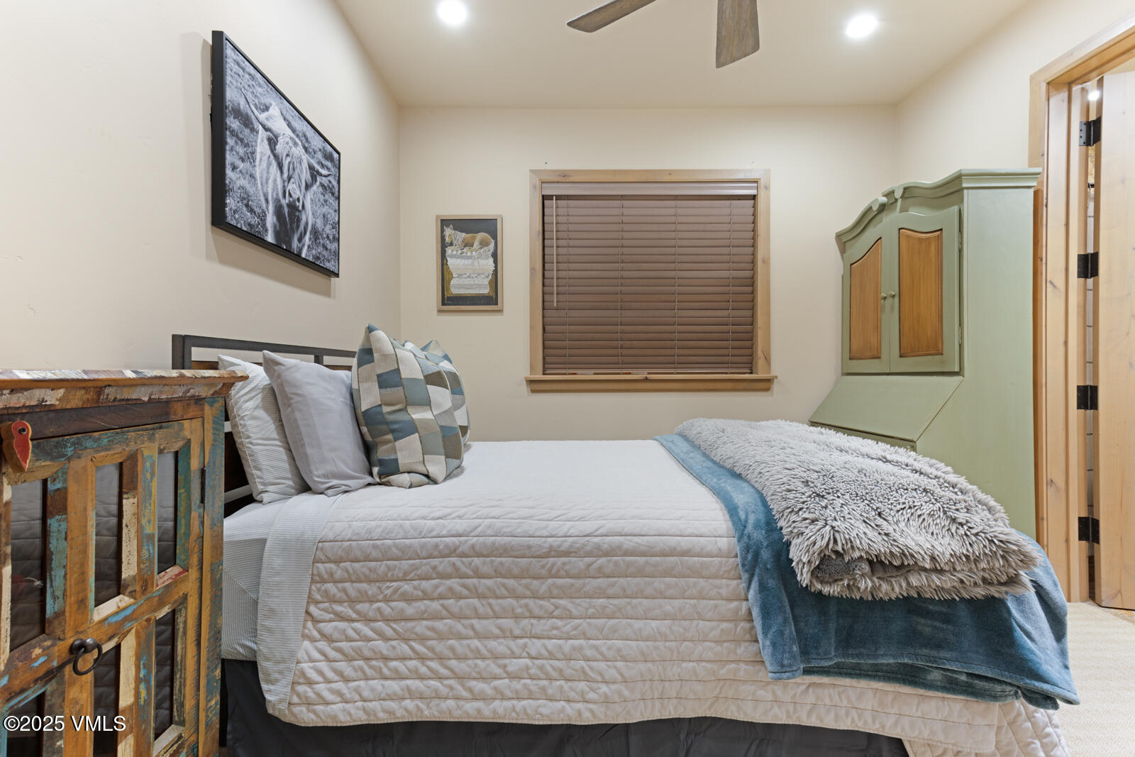 12 Cabin Creek Lane
