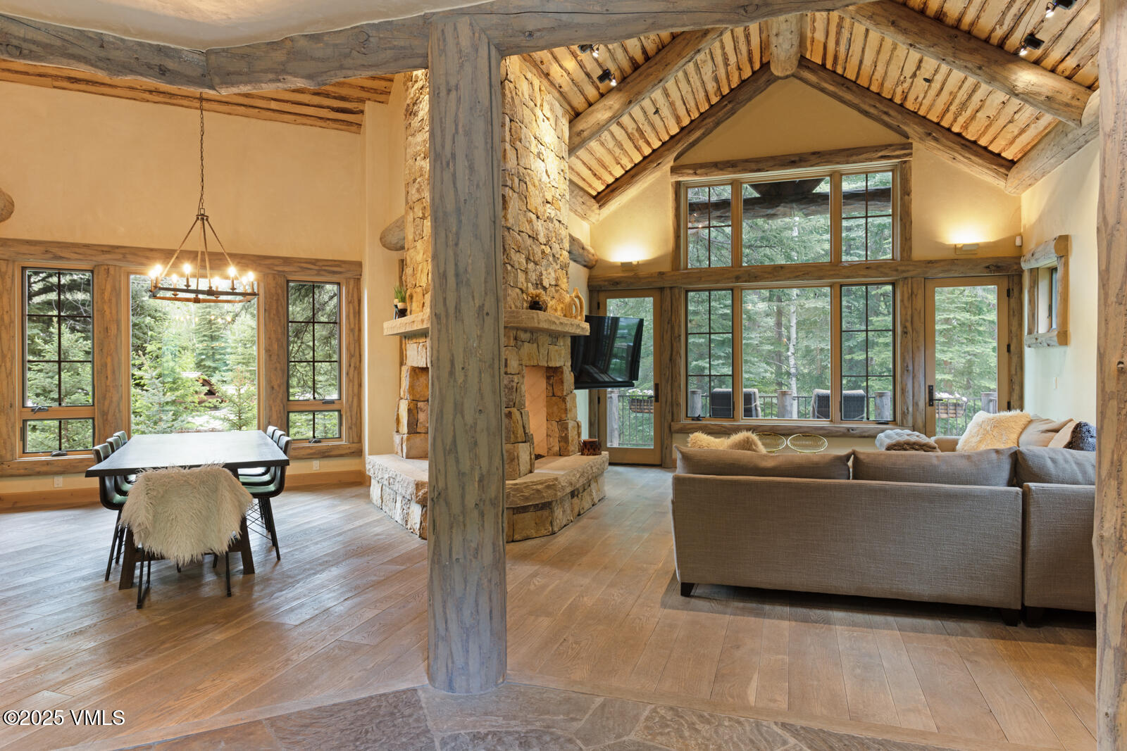 12 Cabin Creek Lane