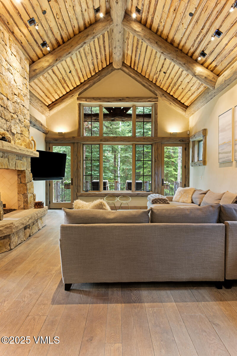 12 Cabin Creek Lane