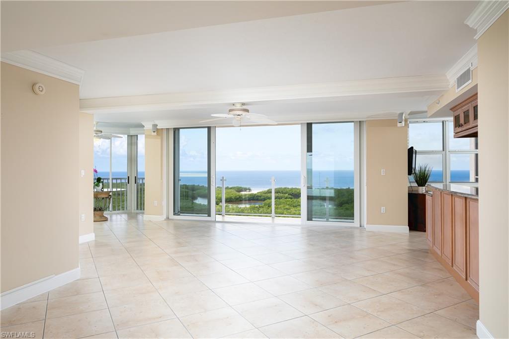 6101 Pelican Bay BLVD # 1404