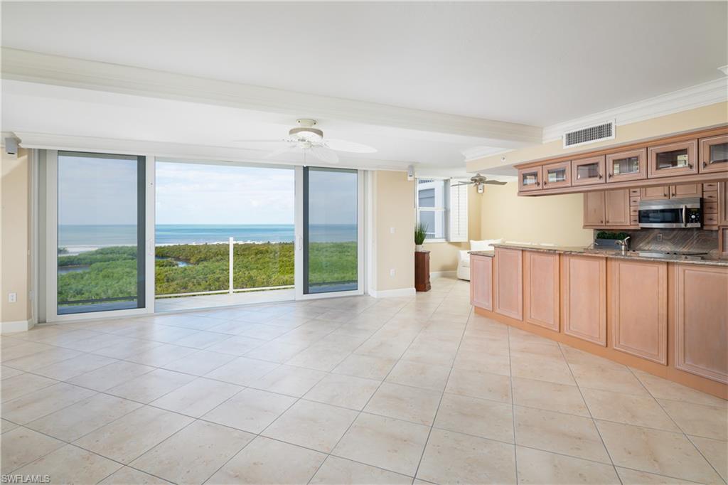 6101 Pelican Bay BLVD # 1404