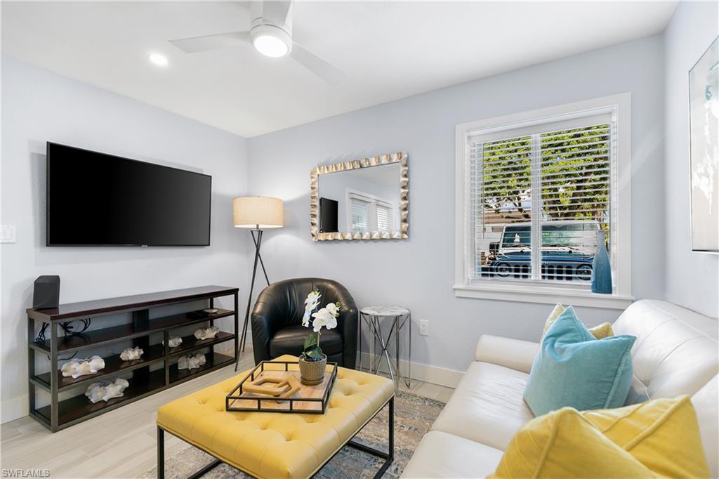175 5th AVE S Unit: 3 (104)