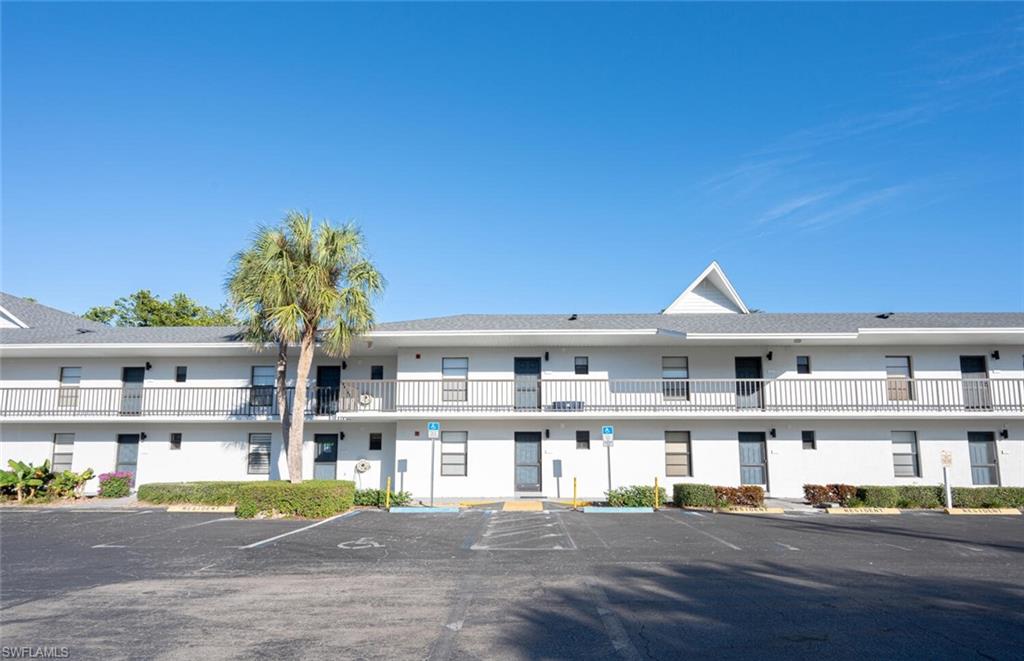 600 Neapolitan WAY # 205