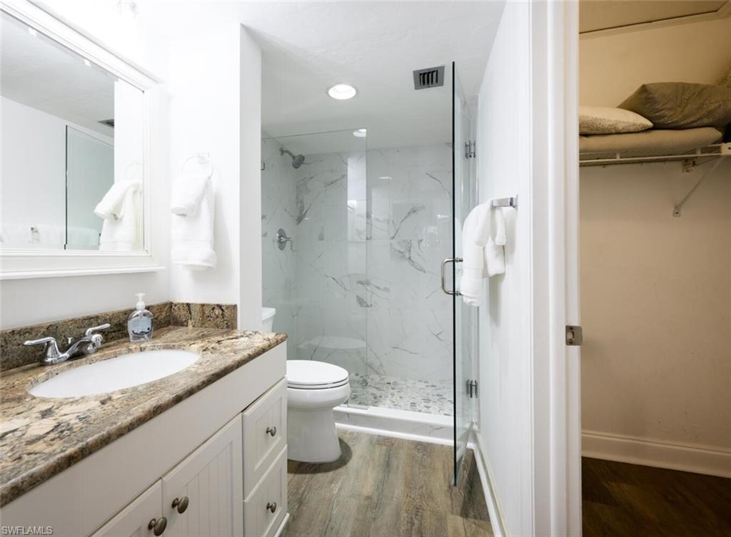 600 Neapolitan WAY # 205