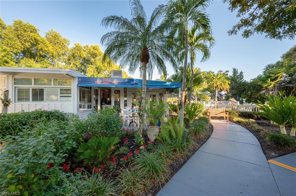 600 Neapolitan WAY # 205