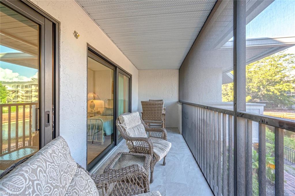 600 Neapolitan WAY # 205