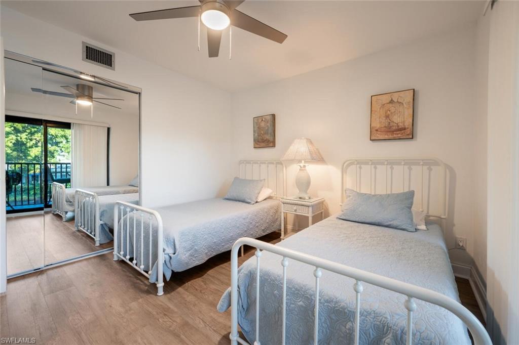 600 Neapolitan WAY # 205