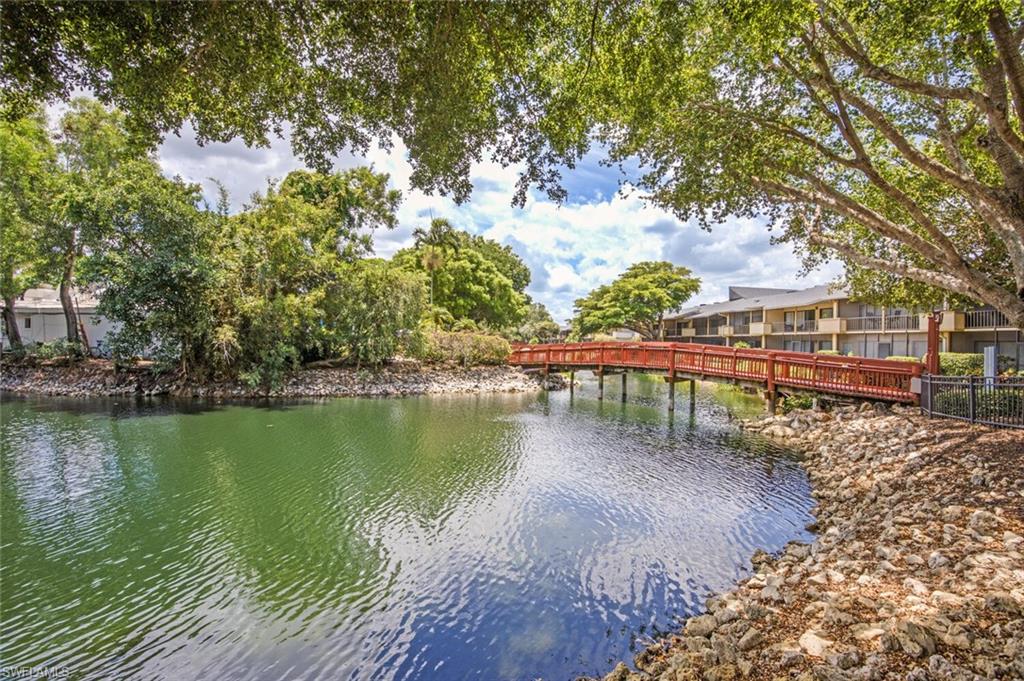 600 Neapolitan WAY # 205