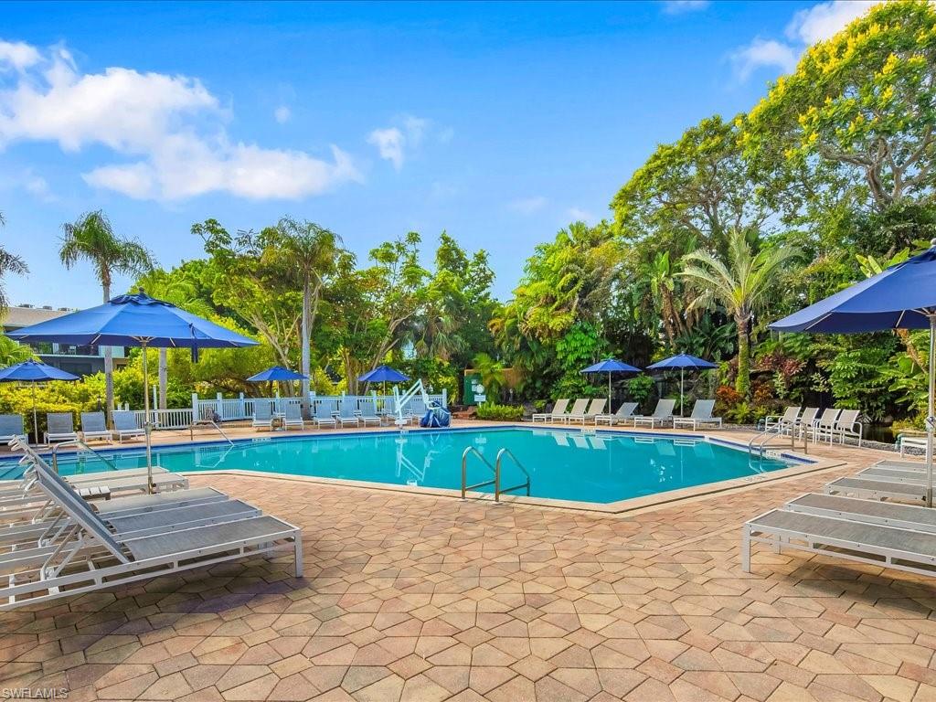 600 Neapolitan WAY # 225