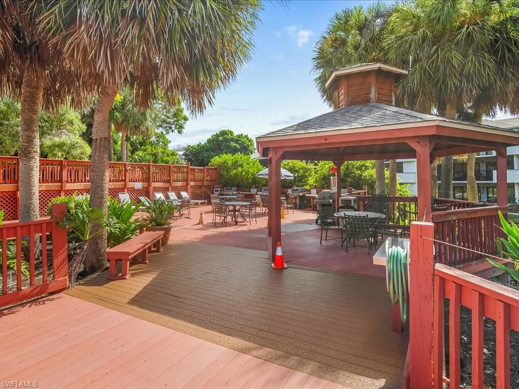 600 Neapolitan WAY # 225