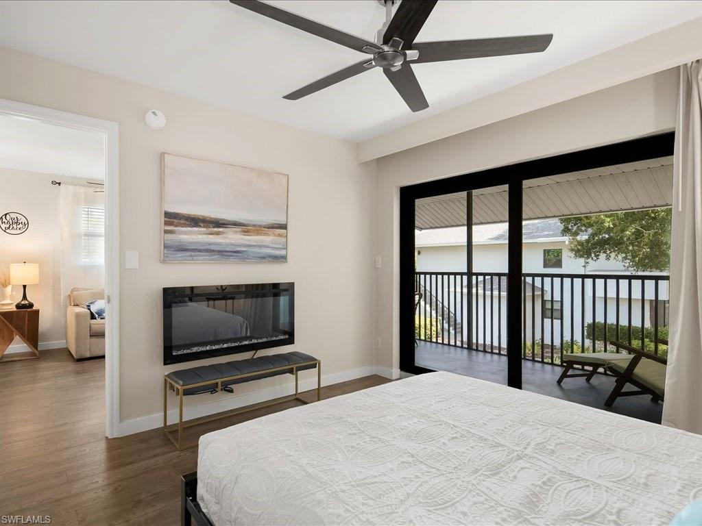 600 Neapolitan WAY # 225