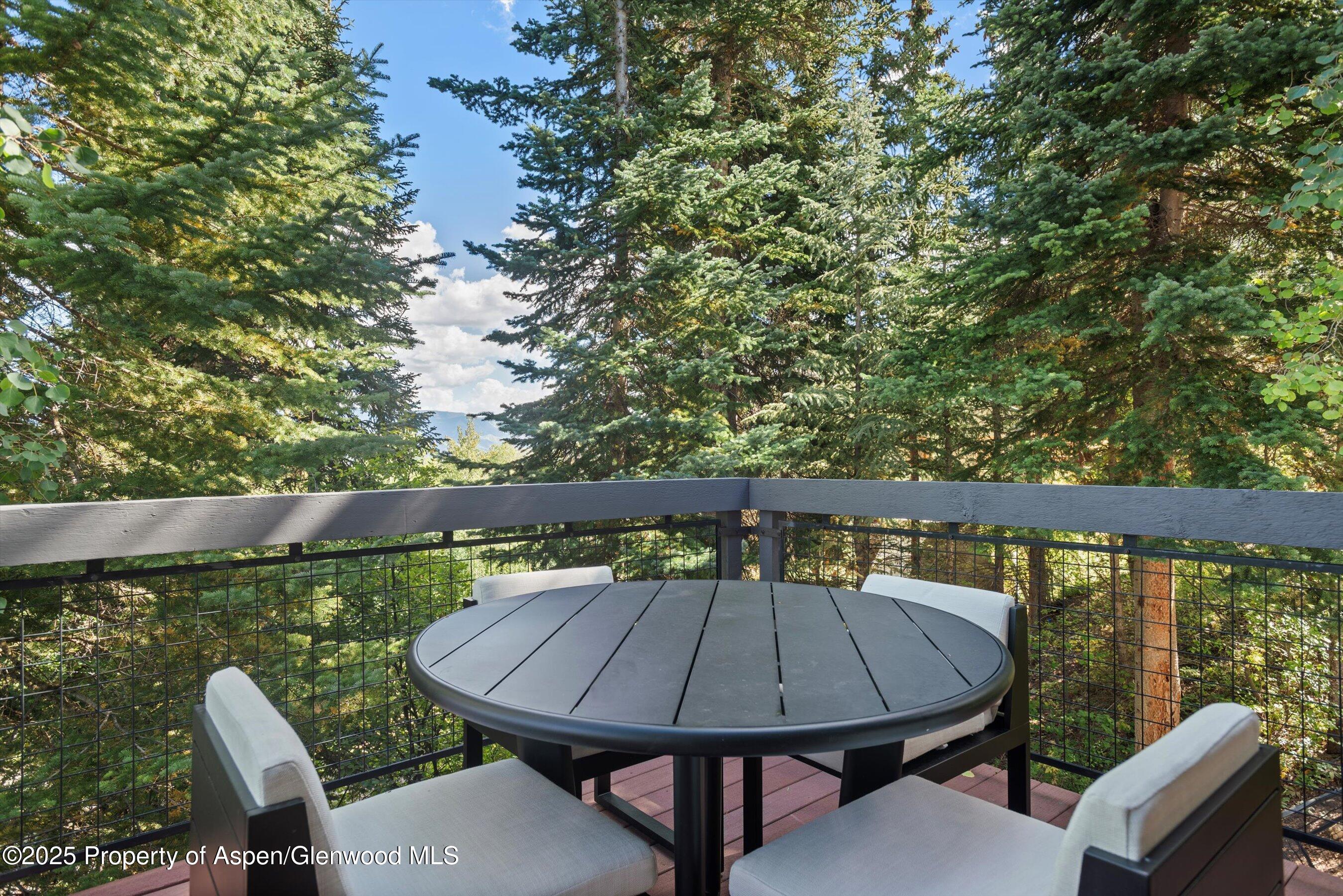 32 Elk Ridge Lane