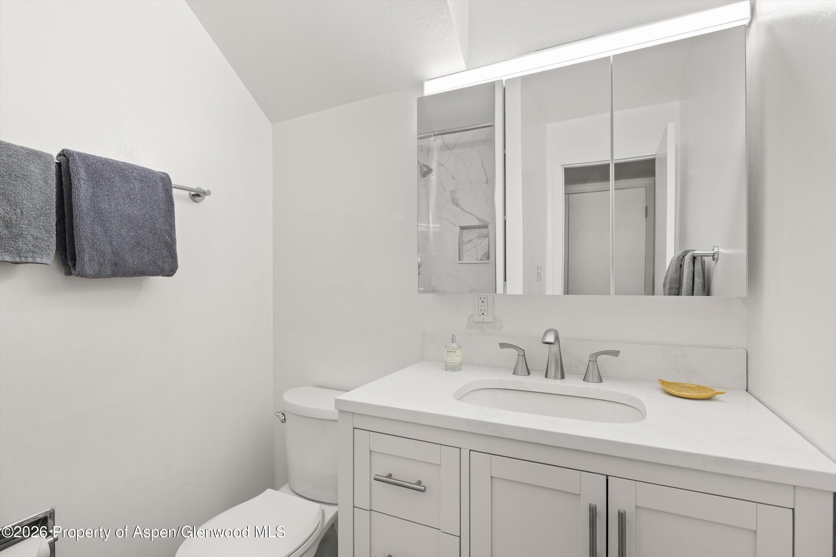 217 W Bleeker Street