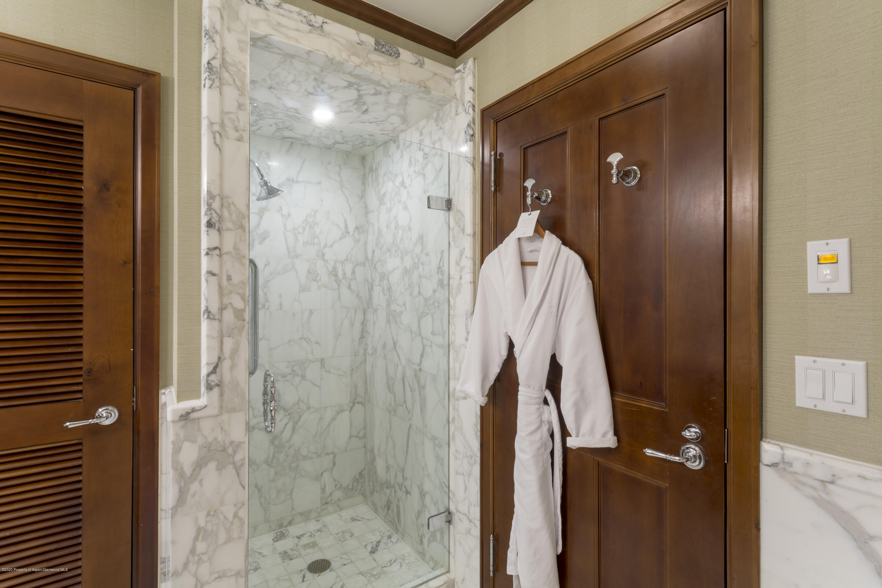 0197 Prospector Road, Unit 2309-12