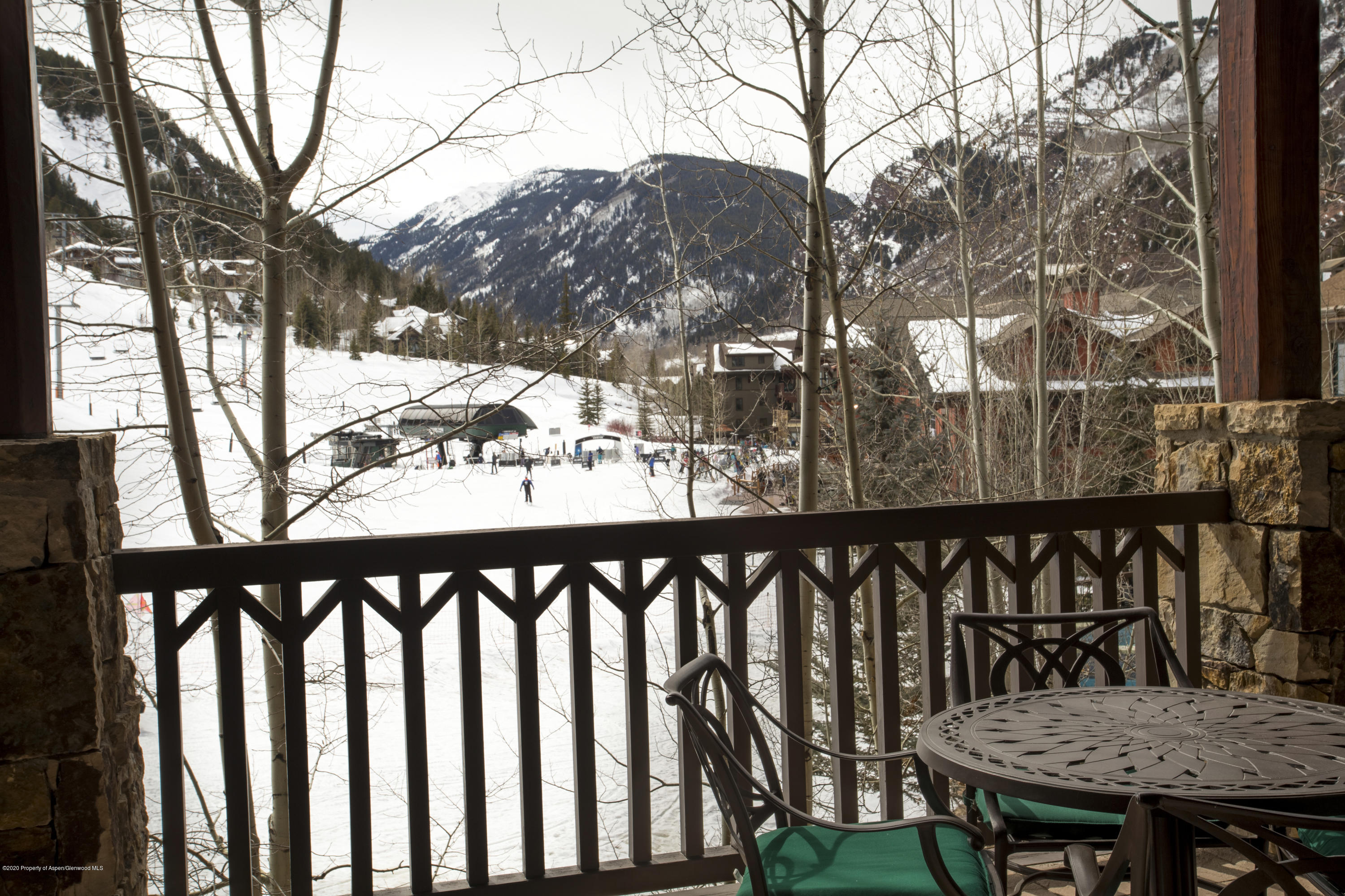 0197 Prospector Road, Unit 2309-12